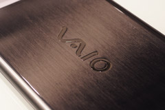 VAIO Z�V���[�Y�@�O���b�V�[�v���~�A���J�[�{��