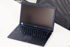 VAIO X�V���[�Y�@�u���b�N