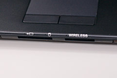 VAIO X�V���[�Y�@�������[�J�h�X���b�g