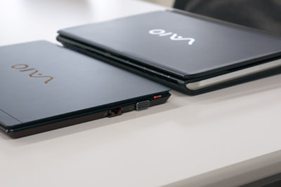 ���FVAIO X�V���[�Y �E�FVAIO T�iTT�j�V���[�Y