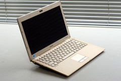 VAIO X�V���[�Y�@�S�[���h