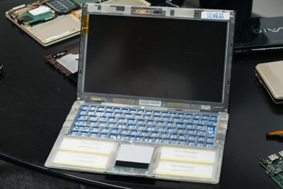 VAIO X�V���[�Y�@����