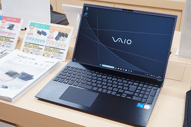 店頭展示 VAIO F16 スペック