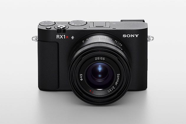 RX1R III 発表 35mmF2 単焦点レンズ 6100万画素センサー AI搭載