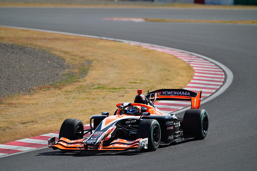 α7 V でフォーミュラカーを印象的に撮る！｜その２