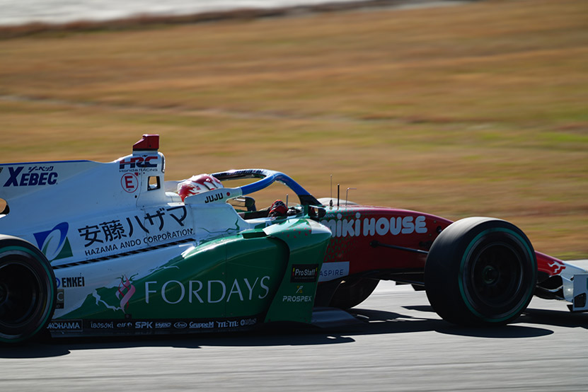 α7 V でフォーミュラカーを印象的に撮る！｜その３