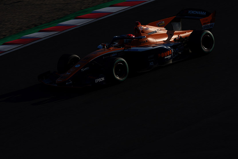 α7 V でフォーミュラカーを印象的に撮る！｜その４