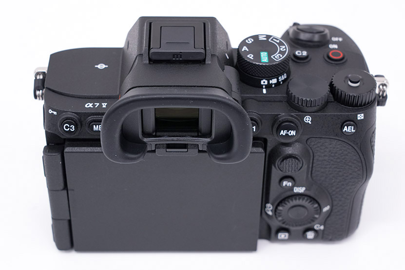 アイピースカップ FDA-EP21を装着したα7 V