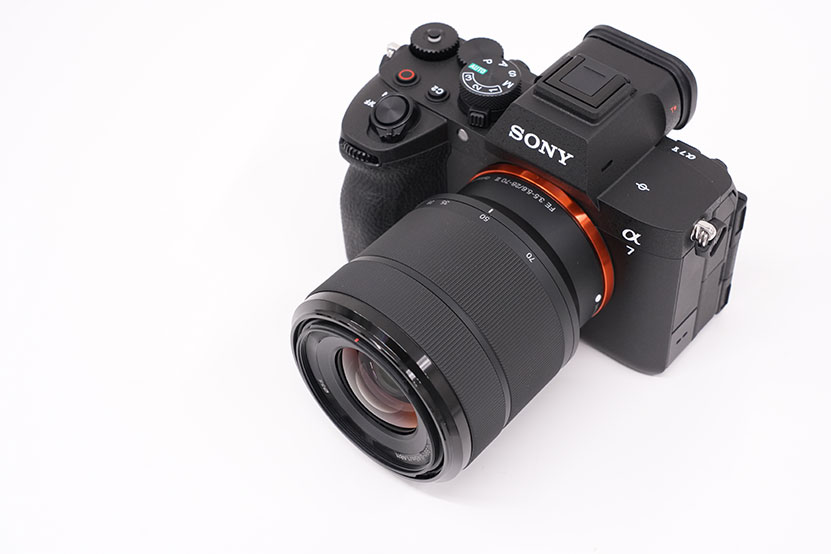 α7V レンズを装着した画像3