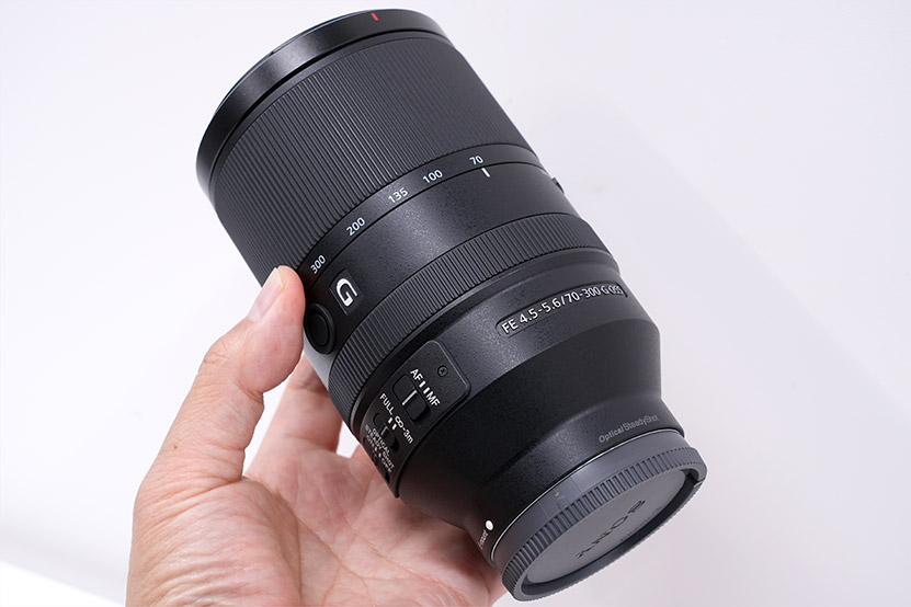 SEL70300Gを手にした