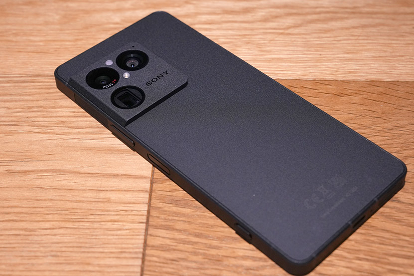 Xperia 1 VIII 実機 ブラック