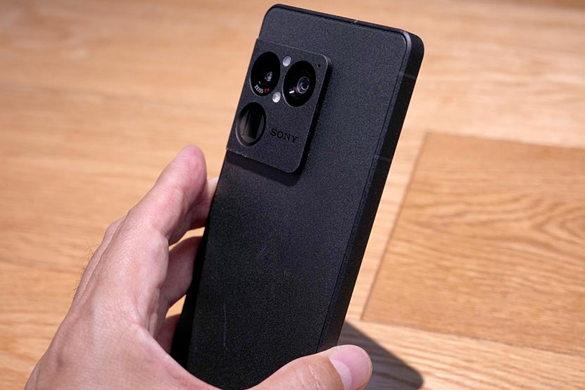 Xperia 1 VIII グラファイトブラック2
