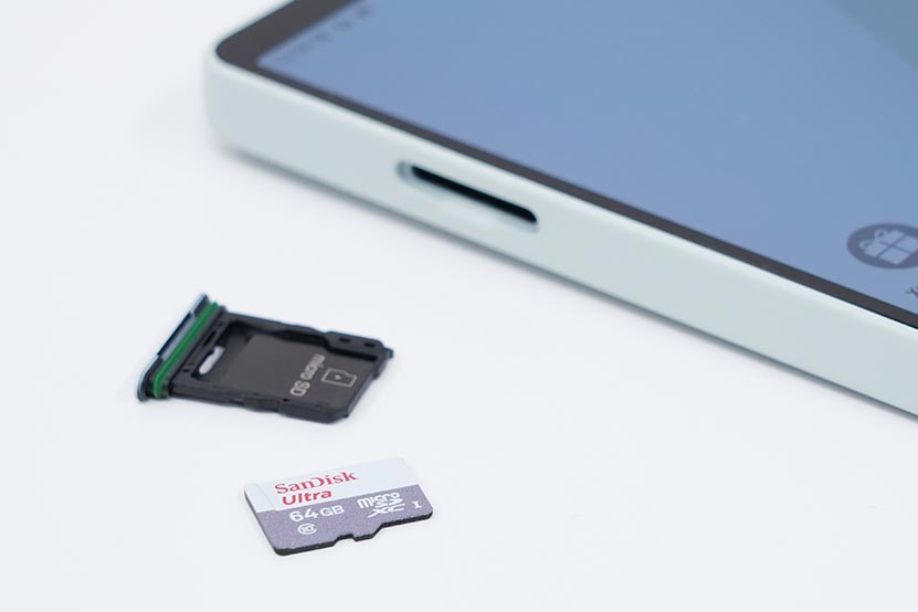 microSDカードでROM容量を手軽に拡大